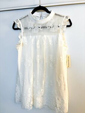 don’t stop believing white lace dress size M